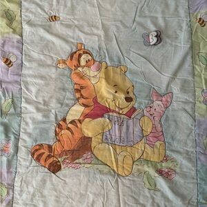 Vintage Pooh crib comforter